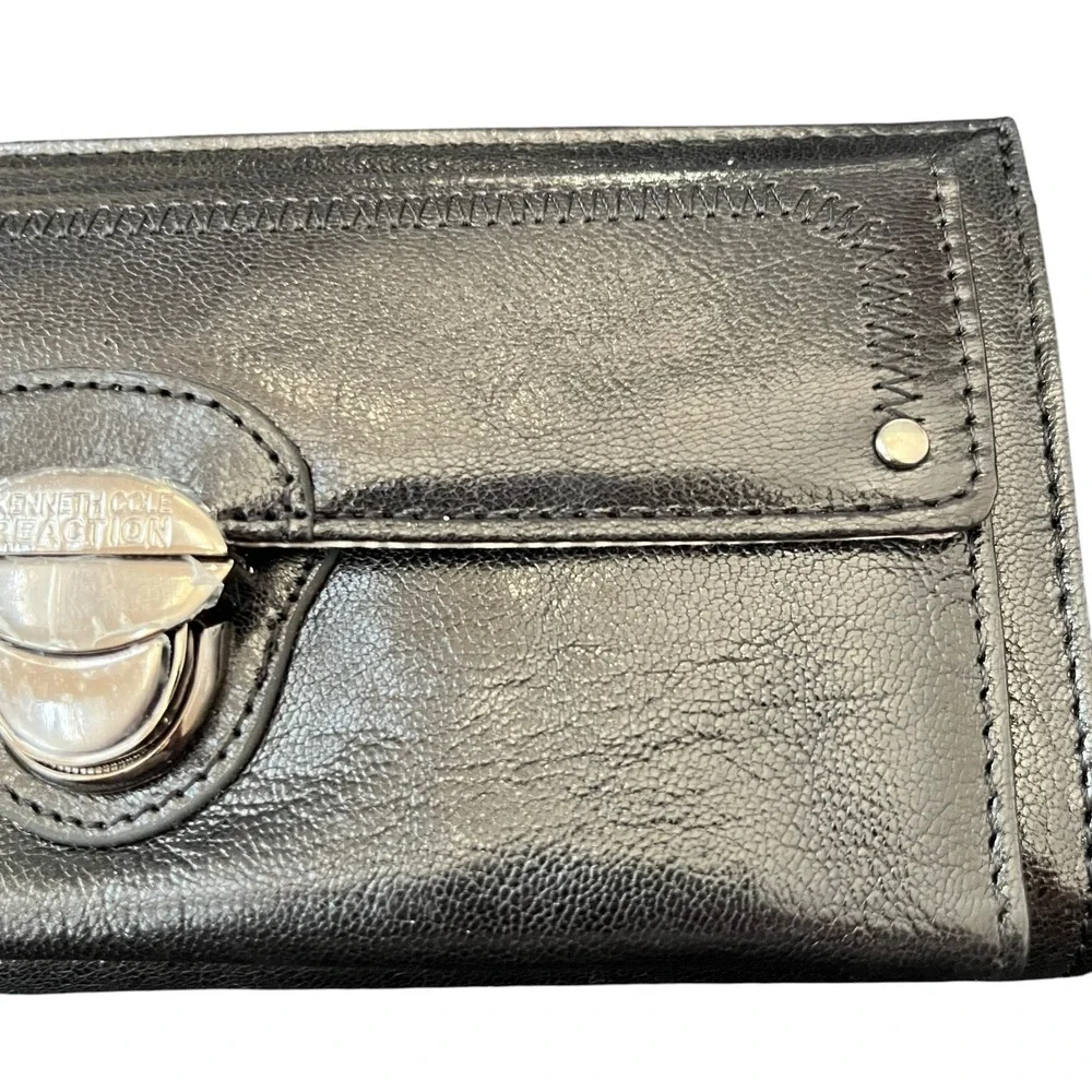 Kenneth Cole Reaction Black Leather Wallet Turn Lock Whipstitch 144542/KD8 NEW